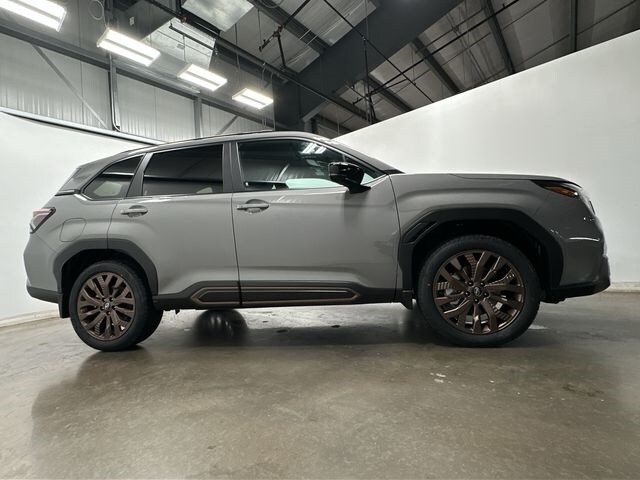 2026 Subaru Forester Sport photo 3