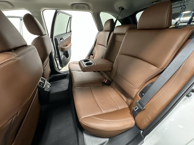 Thumbnail: 2018 Subaru Outback - 20