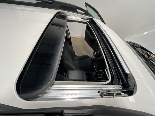 Thumbnail: 2025 Subaru Outback - 6