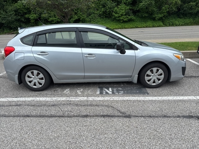 2013 Subaru Impreza 2.0i 12