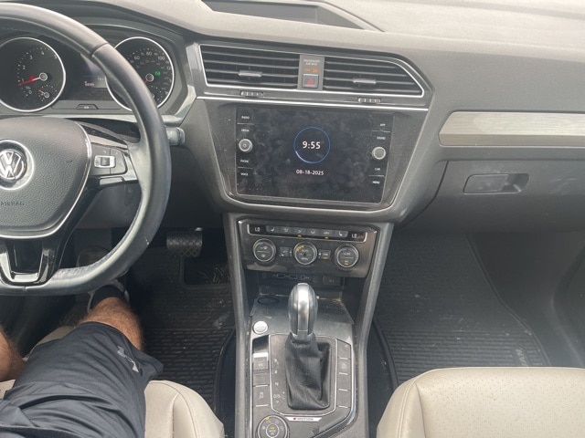 Thumbnail: 2018 Volkswagen Tiguan - 14