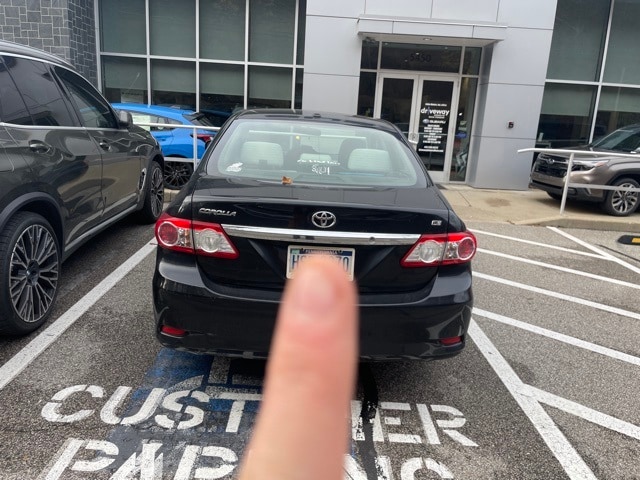 Thumbnail: 2011 Toyota Corolla - 6