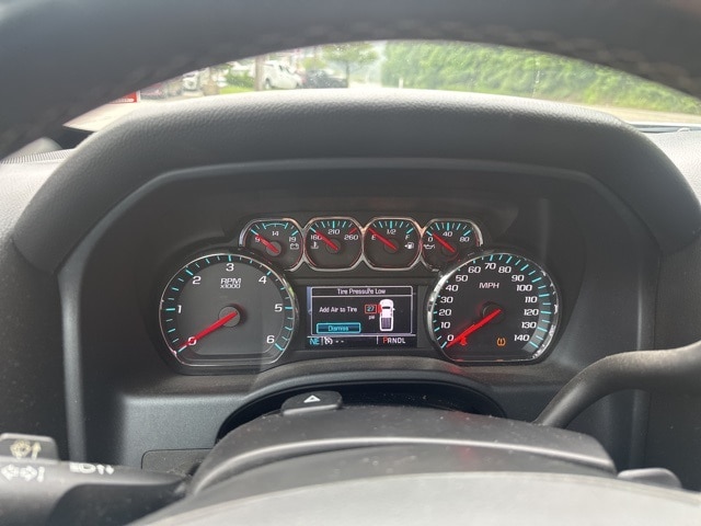 2017 Chevrolet Silverado 1500 LT 10