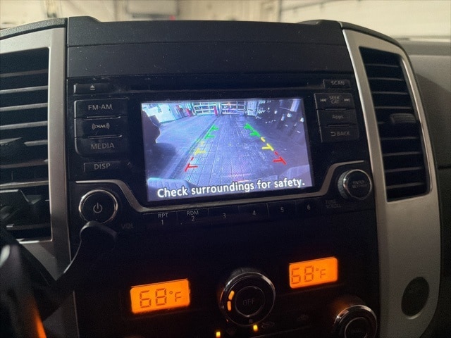 Thumbnail: 2015 Nissan Frontier - 19