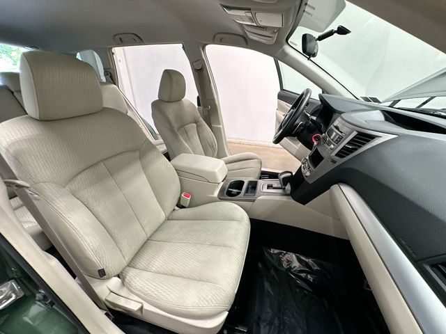Thumbnail: 2010 Subaru Outback - 18