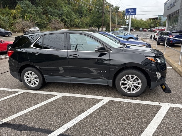Thumbnail: 2018 Chevrolet Equinox - 3