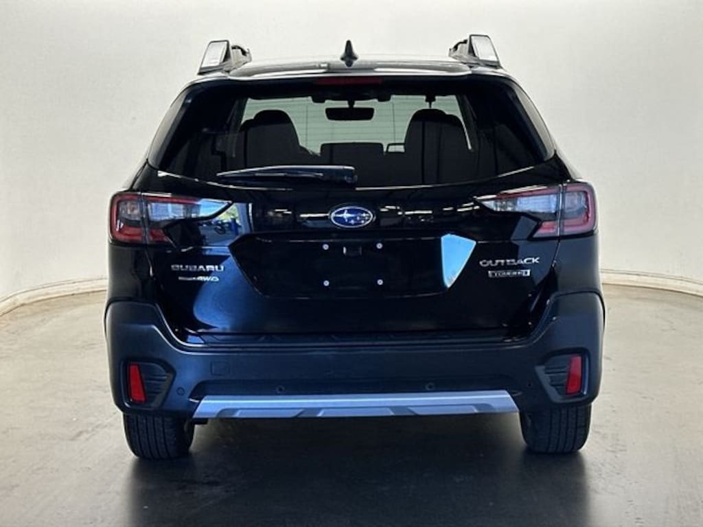 Used 2020 Subaru Outback Touring SUV