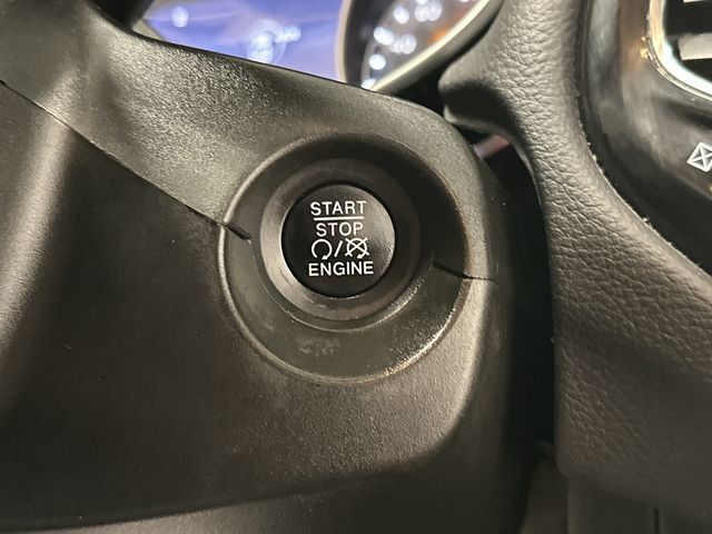 Thumbnail: 2019 Jeep Compass - 10