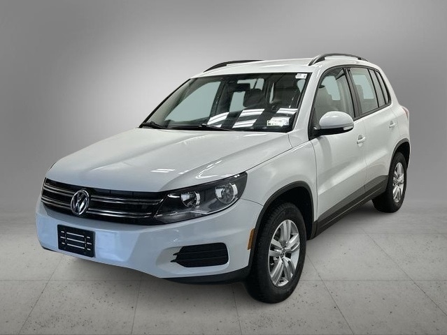 2016 Volkswagen Tiguan S -
                  Moon Township, PA