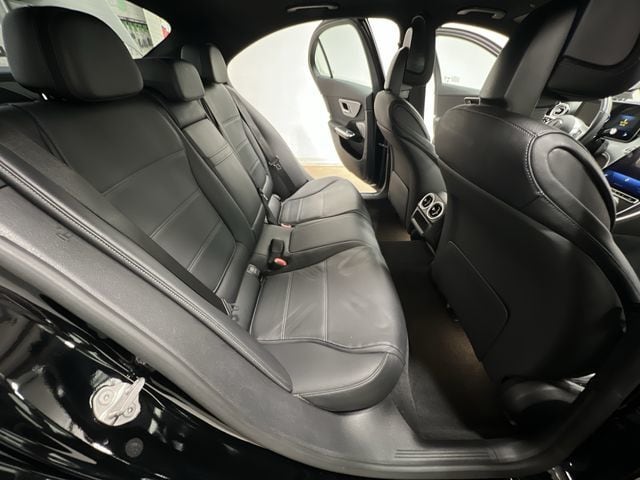 Thumbnail: 2022 Mercedes-Benz C-Class - 24