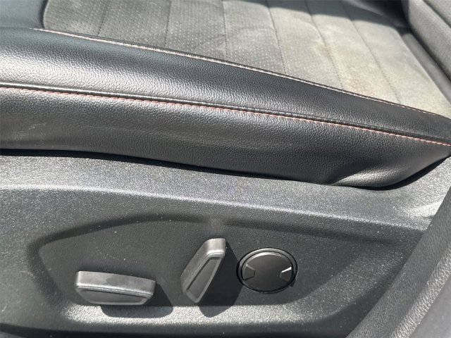2021 Ford Edge ST-Line - Photo 13