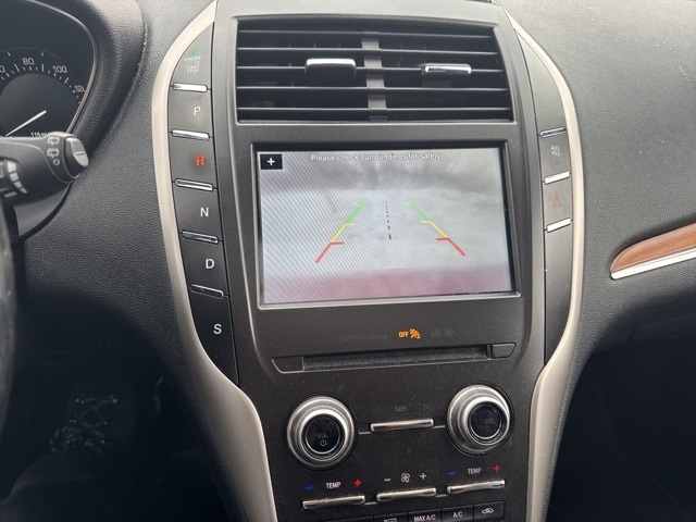 Thumbnail: 2017 Lincoln MKC - 23