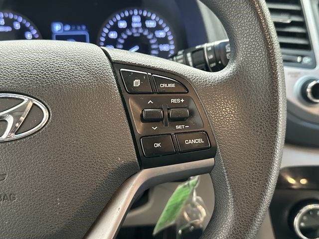 Thumbnail: 2017 Hyundai Tucson - 9