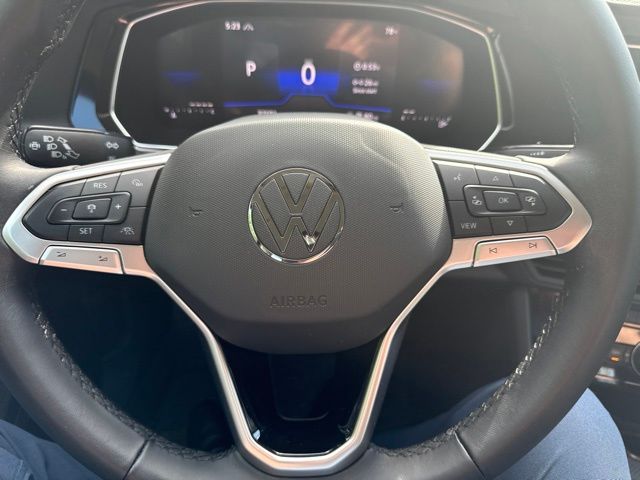 Thumbnail: 2024 Volkswagen Jetta - 22