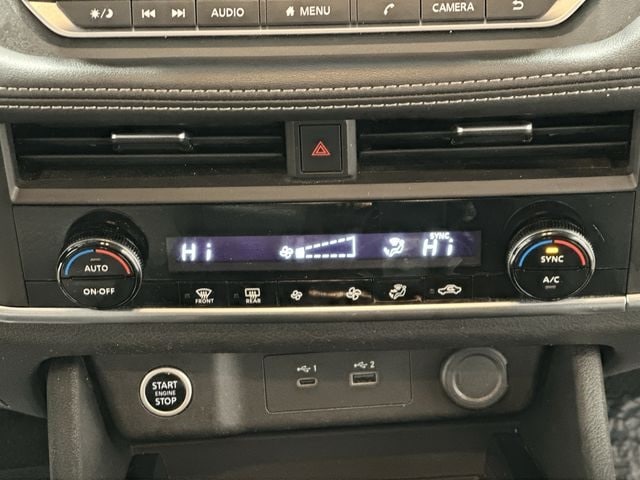 Thumbnail: 2023 Nissan Rogue - 14