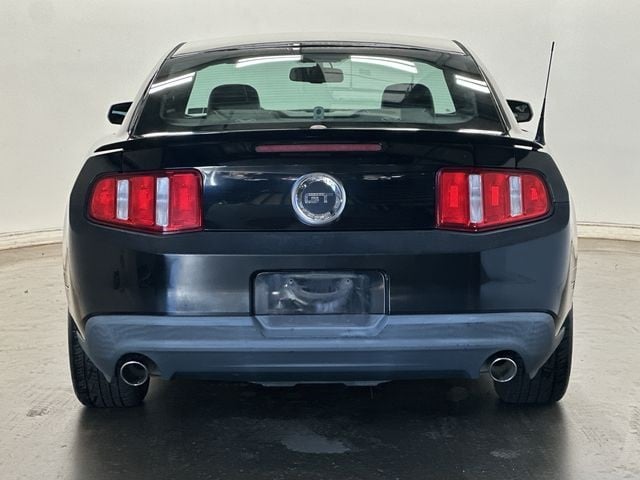 Thumbnail: 2010 Ford Mustang - 4