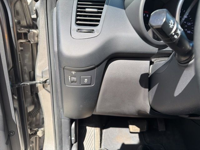 Thumbnail: 2012 Kia Soul - 4