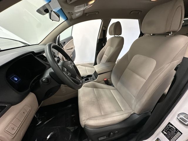 Thumbnail: 2018 Hyundai Tucson - 15