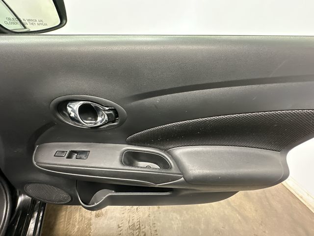 Thumbnail: 2019 Nissan Versa - 18