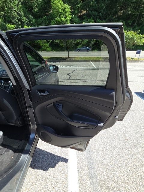 Thumbnail: 2014 Ford Escape - 20