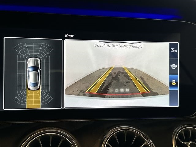 Thumbnail: 2018 Mercedes-Benz E-Class - 15