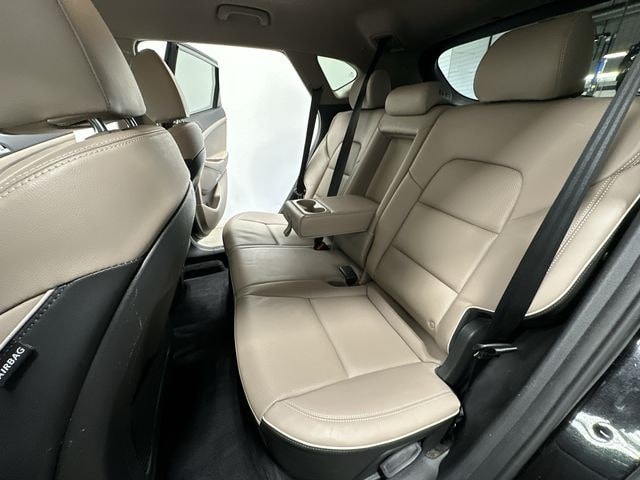 Thumbnail: 2020 Hyundai Tucson - 18