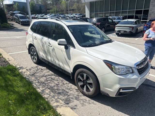 Thumbnail: 2018 Subaru Forester - 9
