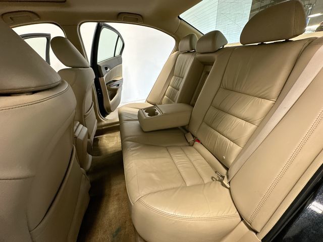 Thumbnail: 2009 Honda Accord - 16
