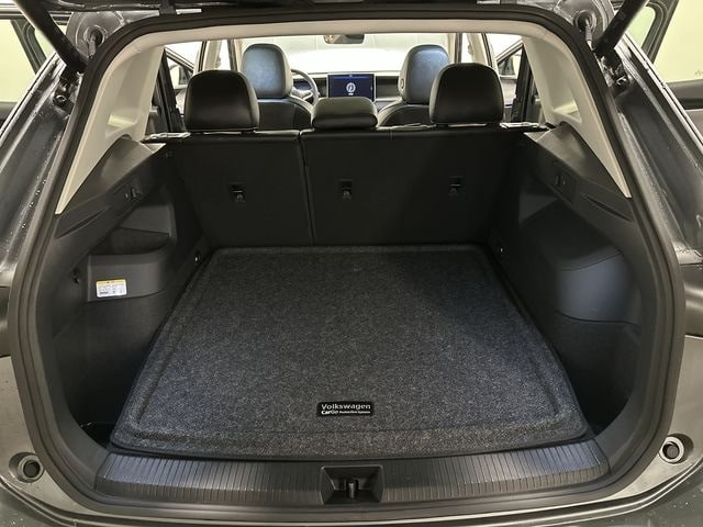 Thumbnail: 2025 Volkswagen Tiguan - 25