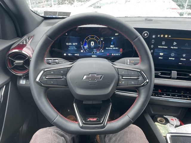 Thumbnail: 2025 Chevrolet Equinox - 14