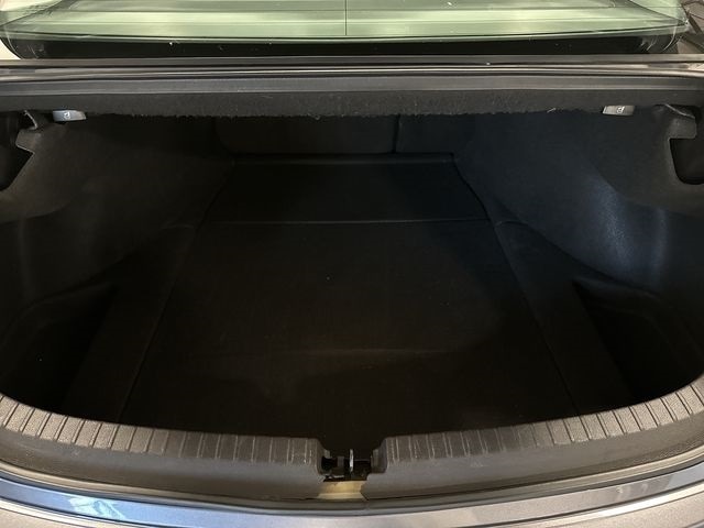 Thumbnail: 2018 Acura TLX - 24