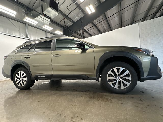 Thumbnail: 2025 Subaru Outback - 3