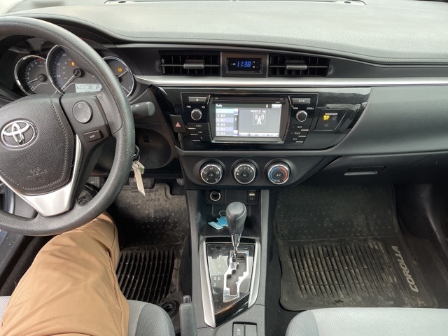 Thumbnail: 2016 Toyota Corolla - 18