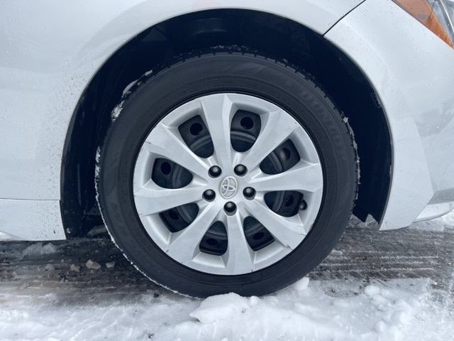 Thumbnail: 2023 Toyota Corolla - 7