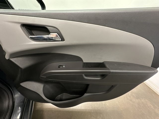 Thumbnail: 2013 Chevrolet Sonic - 19