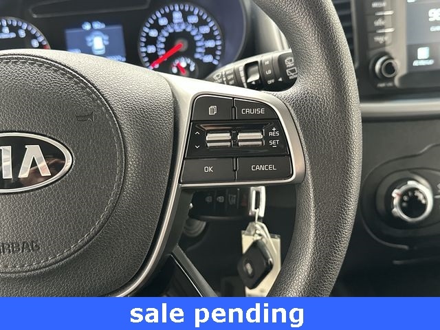 Thumbnail: 2019 Kia Sorento - 9