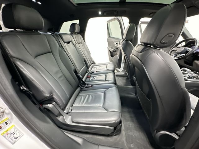 Thumbnail: 2017 Audi Q7 - 25