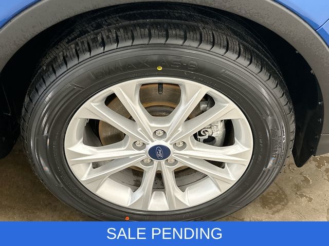 Thumbnail: 2019 Ford Escape - 5