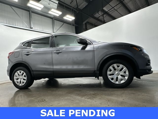 Thumbnail: 2020 Nissan Rogue Sport - 3
