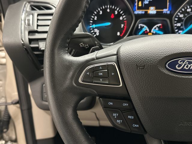 Thumbnail: 2017 Ford Escape - 8