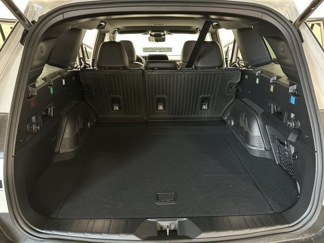 Thumbnail: 2026 Subaru Outback - 24