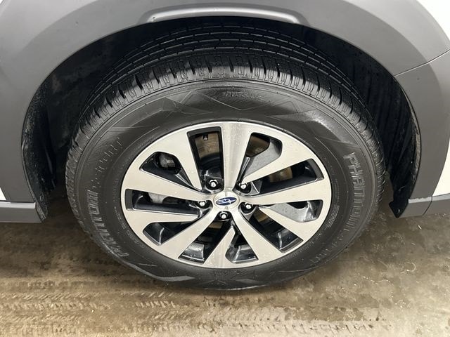 Thumbnail: 2023 Subaru Outback - 5