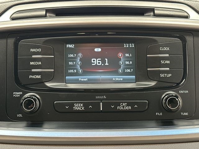 Thumbnail: 2017 Kia Sorento - 10