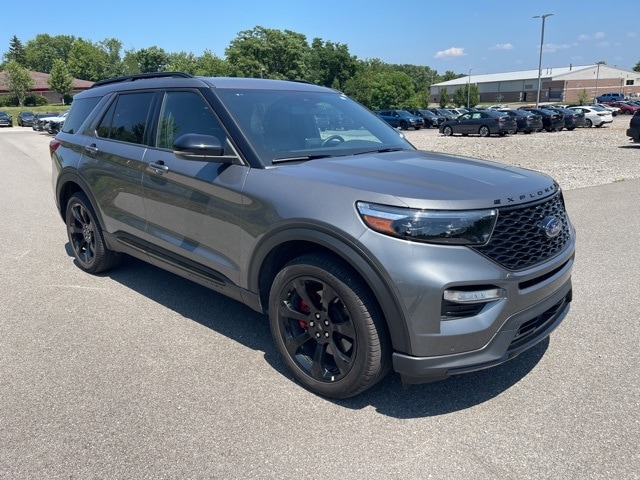 Thumbnail: 2023 Ford Explorer - 3