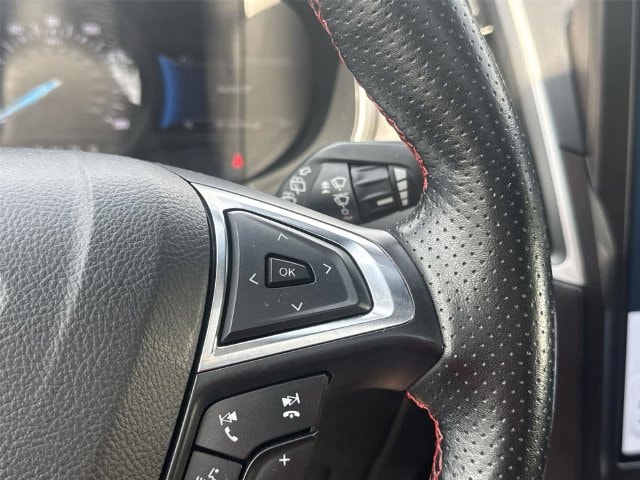 2021 Ford Edge ST-Line - Photo 21