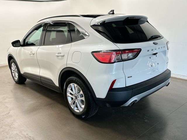 Thumbnail: 2020 Ford Escape - 32