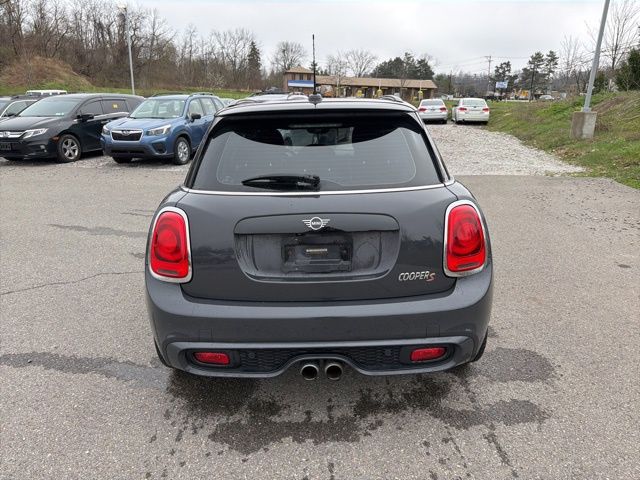 Thumbnail: 2019 MINI Cooper Hardtop - 10