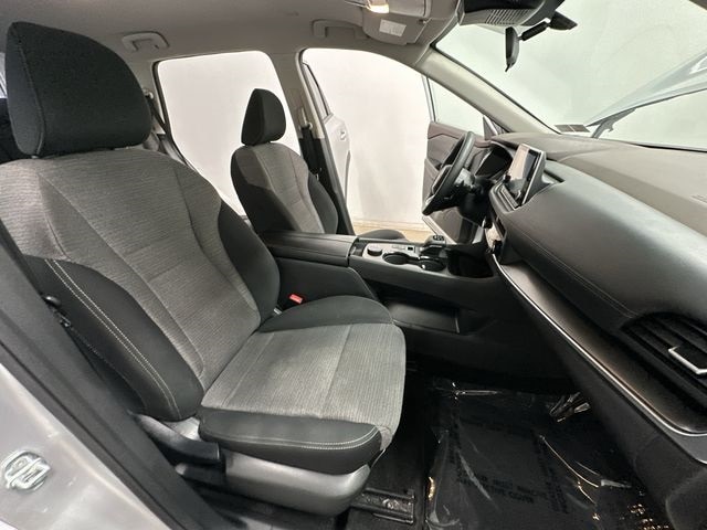 Thumbnail: 2023 Nissan Rogue - 21