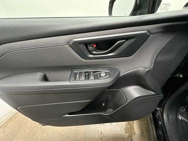 Thumbnail: 2025 Subaru Forester - 18