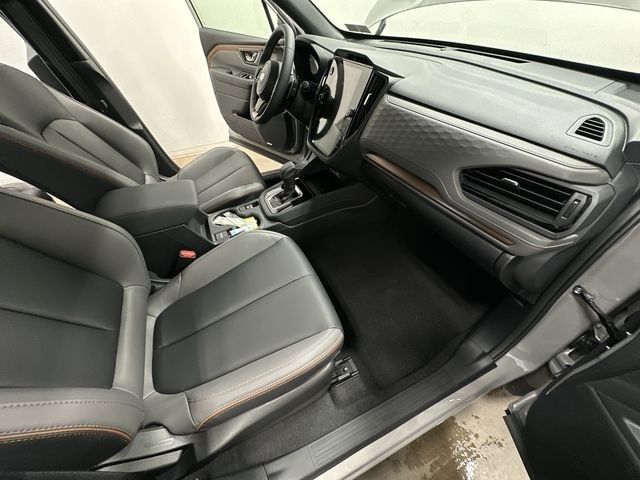 2025 Subaru Forester Sport 21